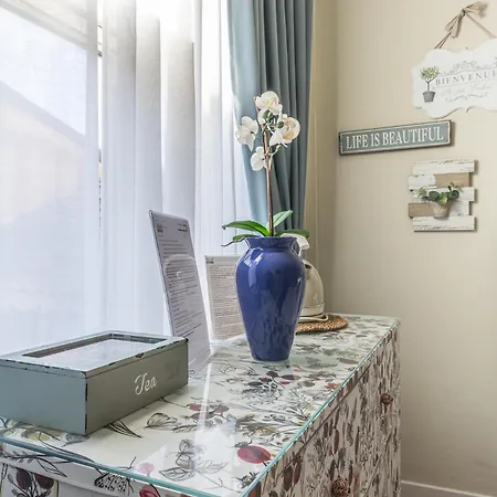 & Breakfast Canalino 21 Oda ve Kahvaltı Modena