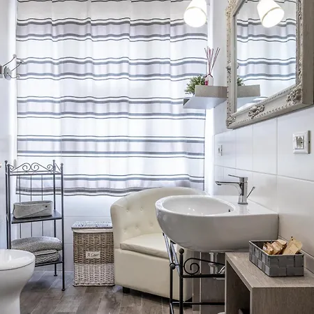 & Breakfast Canalino 21 * Módena